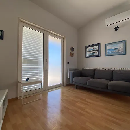 House Vesna Holiday home *